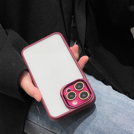 黄ばまない iPhone15/16proケース ガラスレンズフィルム付き iPhone14Pro/13proケース  シンプル高級感 金属ボタン [M3775]