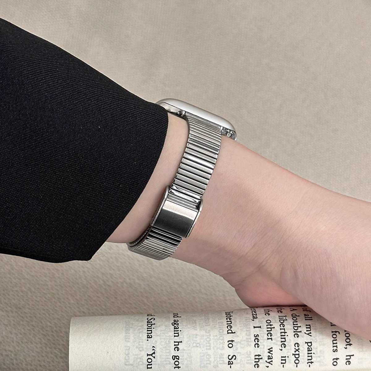 高級感 Applewatch Series10バンド 金属 Ultra2/1/SE(第2/1世