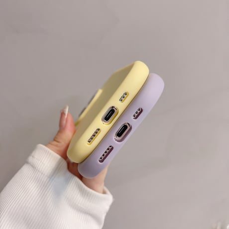 シリコン iPhone15/15proケース 無地 アイフォン14/13/12ケース イエロー ピンク ホワイト シンプル[M3545]