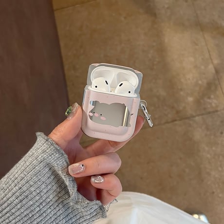 Airpods 4(第四世代)ケース 鏡付き豚  めっちゃ可愛い AirpodsPro2/Pro1カバー  エアポッズ3/2 カラビナ付き ギフトに最適[M4688]