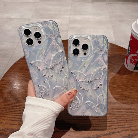 オシャレ iPhone15/15Proケース キラキラチョウ iPhone/14/13ケース ホワイト 女子に人気 [M3763]