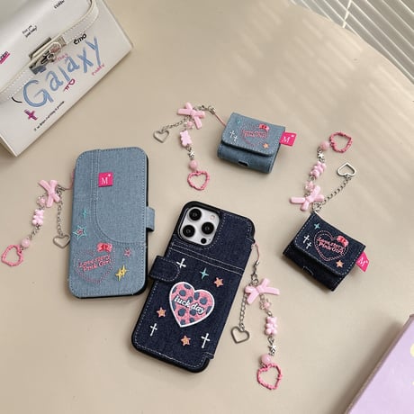 デニム手帳型 iphone14/13proケース 刺繡入り アイフォン12/11カバー シック 女子力アップ ハートアクセサリー付[M3378]