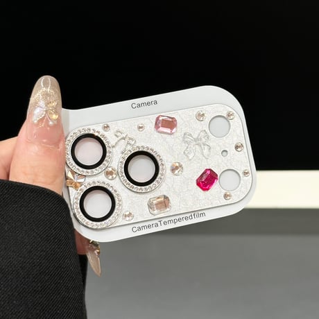リボンとダイヤデコレンズカバー iPhone17ProMax/17Pro カメラレンズフィルム  金属製  おしゃれ  頑丈 キラキラ 耐久性耐衝撃 [M6506]