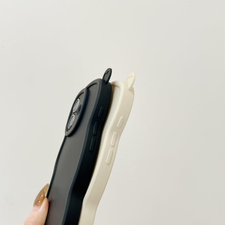 耳付 シリコン iPhone16pro/16plusケース うねうね iPhone15pro/14/13proカバー シンプル 可愛い [M4972]