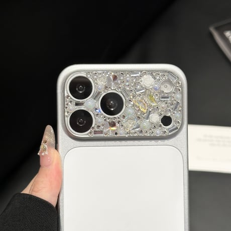 真珠/花/蝶デコ カメラ保護カバー iPhone17ProMax iPhone17Pro 豪華 おしゃれ 可愛い 使いやすい[M6514]
