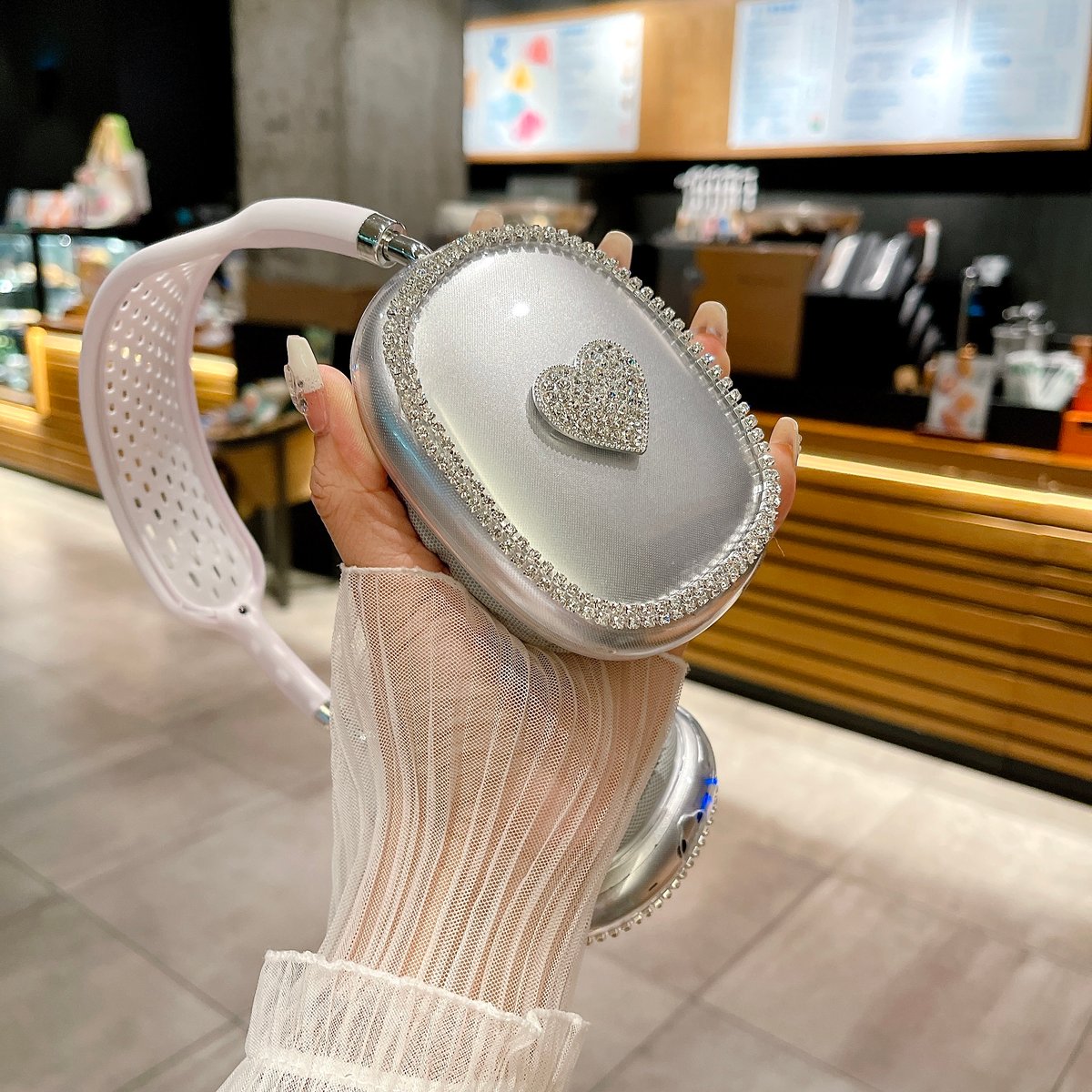 女子力高い AirPodsMaxケース ジュエリーハート/蝶 おしゃれ