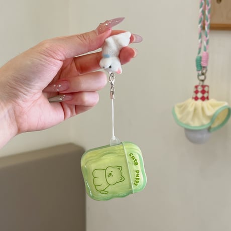 犬ちゃん Airpods4ケース うねうね AirpodsPro2ケース airpods3/2カバー  かわいい キーチェーン付 淡色系 [M5345]