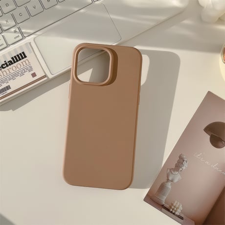 高品質シリコン iPhone15/15proカバー シンプル風 アイフォン14pro/12/13proケース  耐久性あり 丈夫 耐衝撃[M3753]