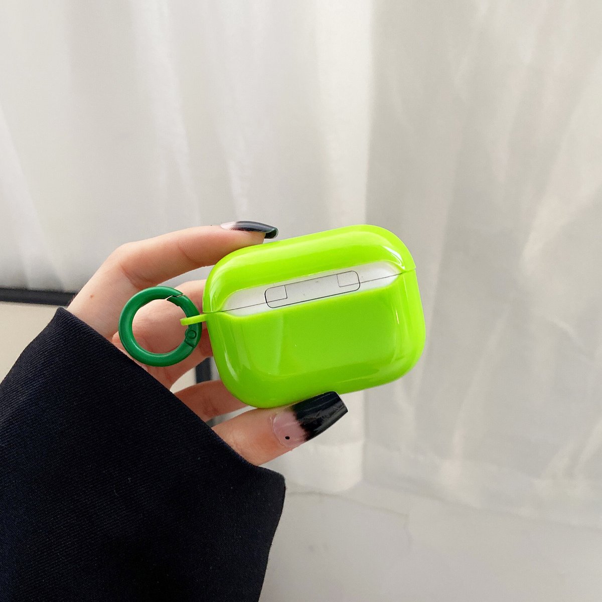 AirPods Pro本体と緑色ケースセット Amazon | AirPods Proケース 和柄 緑 唐草模様 AirPods Pro