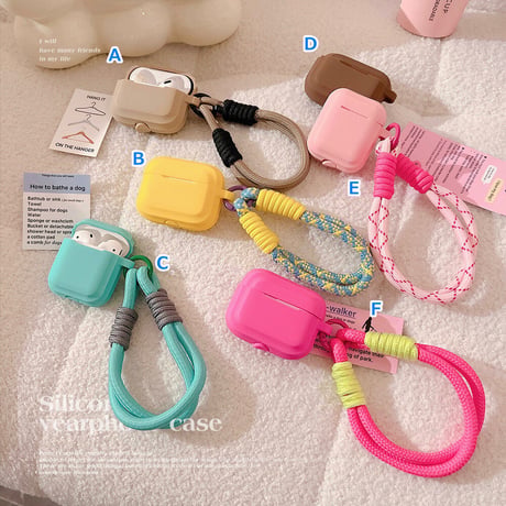【Airpods 4】ストラップ付 AirpodsPro2ケース  シンプル風  airpods3カバー かわいい お揃い 全面保護 シリコン [M3579]
