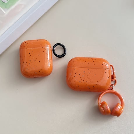 オレンジ AirpodsPro3ケース リング/イヤホンキーホルダー付き  エアポッズ4/3  AirpodsPro2/Proカバー 可愛い ギフトにおすすめ [M5777]