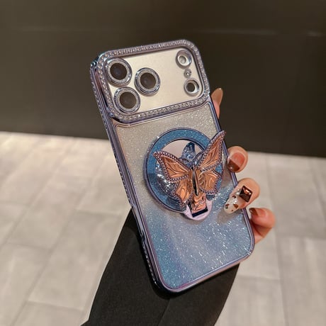 鏡付蝶スタンド iPhone17Pro/17ケース メタリックカラー iPhone16/15ProMax/14ケース ラグジュアリー感 キラキラライン 大人気 レンズ保護[M6240]