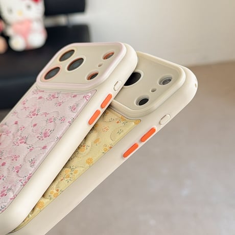 オトナ可愛い iPhone17Pro/17ケース 刺繡花柄 皮っぽ iPhone17ProMax/16/15Proケース カメラカバー 淡色系[M5889]