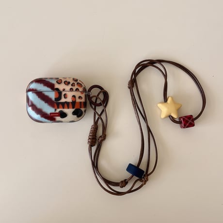 ショルダーストラップ付 Airpods4/3ケース  めっちゃ可愛い Airpodspro2/proカバー ヒョウ柄 秋冬ファッション[M4718]