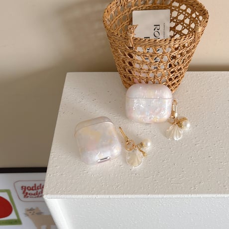 ピンクシェル調 Airpods4ケース パールキーチェーン付 AirpodsPro2ケース airpods3/2カバー  かわいい 女子力高い 美しい [M5377]