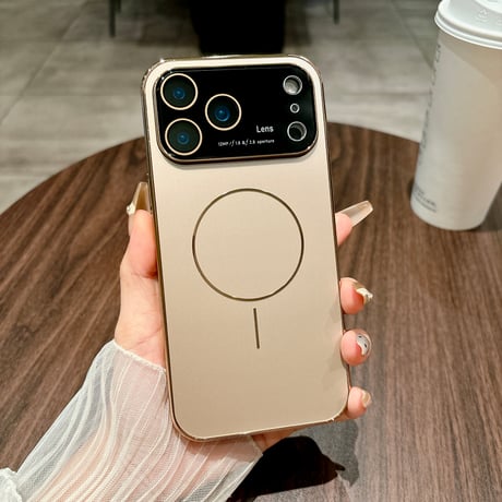 耐衝撃耐久性 iPhone17pro/16promaxカバー レンズ保護 Magsafe対応 iPhone15pro/14/13カバー 丈夫 高級感 [M5372]