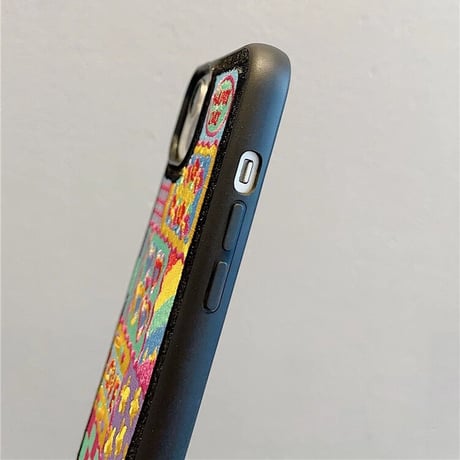 刺繡 iPhone15/15proケース 可愛い アイフォン14Pro/13proカバー 高級感 秋冬人気 シック 女子力アップ [M3516]