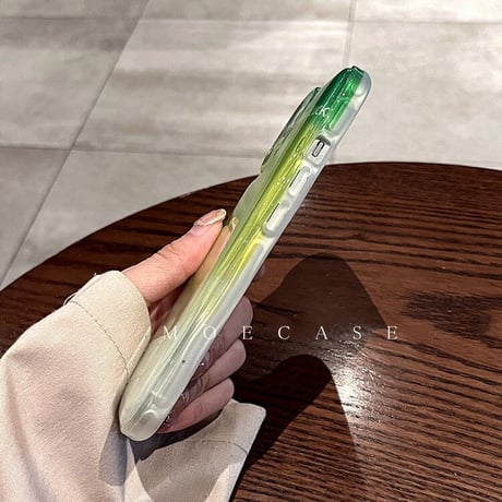 グリーン暈し染め  iphone14/13ケース 頑丈 透明感iPhone12pro/11promaxカバー 可愛い 黄ばまない 春夏コーデ ギフトにおすすめ[M2749]