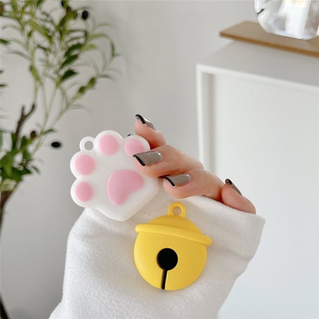ブルドッグ AirTag ケース  キュート猫の爪 ベル エアタグ保護カバー 高品質ソフトケース  紛失防止M502