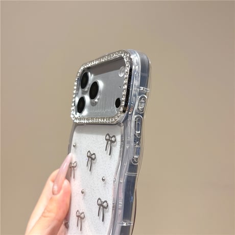 メタルリボン iPhone17/17Proケース うねうねライン ジュエリー iPhone16Pro/15/14ケース 透明 甘め [M6404]