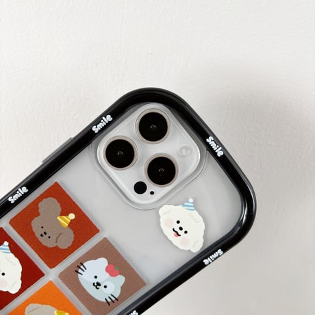 クマちゃん iPhone16/16Proケース 熊ぬいぐるみストラップ付 iPhone15プロ/14/13proカバー 可愛い 人気アイテム [M5077]