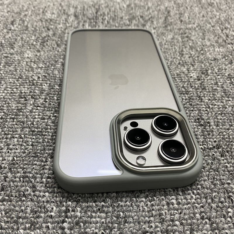 ナチュラルチタニウム iphone16pro/15promaxケース 高級感