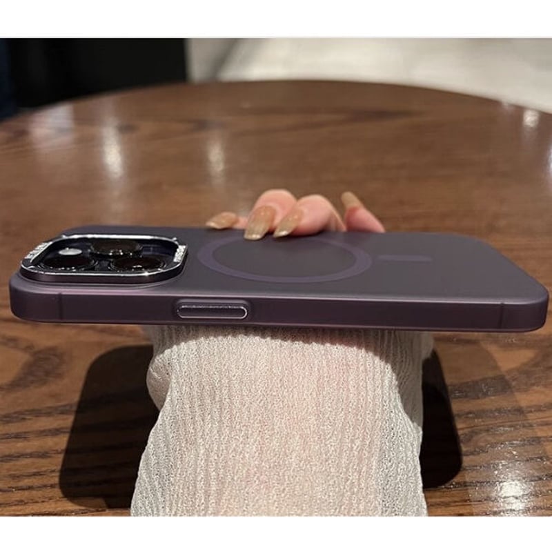 MagSafe対応 iPhone15Pro/15ProMaxケース 指紋防止 半透明