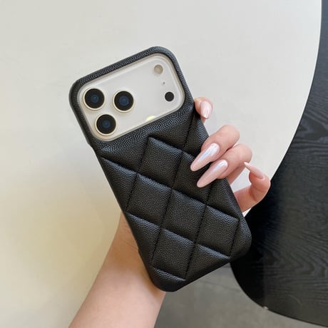 キルティングレザー iPhone17/17Proケース おしゃれ 高級感 iPhone17ProMax/Airケース セレブ愛用 [M5715]