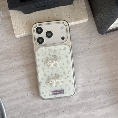 淡色系 iPhone17Pro/17ケース リボンデコ 草花柄 iPhone17ProMax/16Pro/15カバー キュート ガーリーファッション 韓国っぽ[M6083]