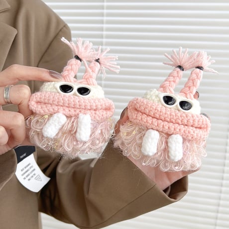 ニット女の子 Airpods4/3ケース  メガネ付き ふもふも airpodspro2/proカバー  めっちゃ可愛い 柔らかい 温かい キュート[M4721]