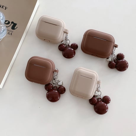 ベージュ/ブラウン Airpods4ケース 可愛いホルダー付 Airpodspro2カバー Airpods3/2 充電口カバー付 指紋防止 シリコン [M5283]