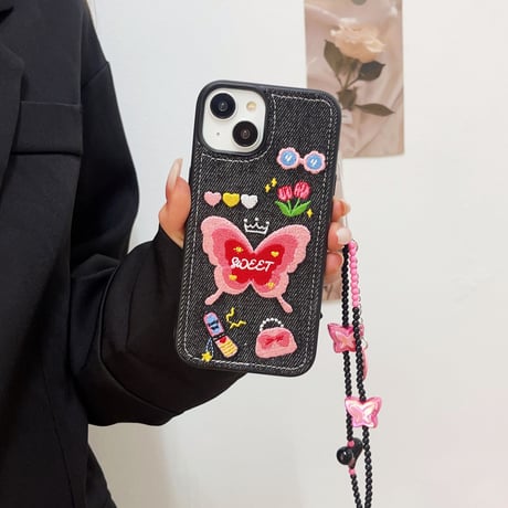 刺繡入り蝶々 iPhone15/14proケース デニム素材 iPhone13/12proカバー ストラップ付  [M3495]