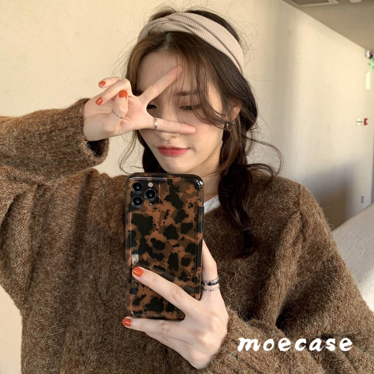 burga 新品 ♡iPhone 14 Pro ヒョウ柄 チェリー ELITE Amazon