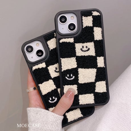 刺繡 にこちゃん iphone14pro/14plusケース  チェック柄 iphone13/12/11カバー 可愛い 秋冬グッズ 手さわりいい[M2347]