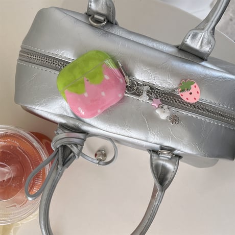 韓国風 Airpods4ケース イチゴ柄 Airpods3/Pro2ケース airpodspro2カバー  ストラップ/リング 大人可愛い[M5273]