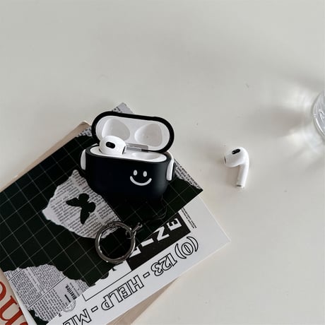 スタンド付 Airpods 4/Pro2ケース にこちゃん Airpods3/2/Proカバー リング付 黒色 ギフトにおすすめ [M4726]