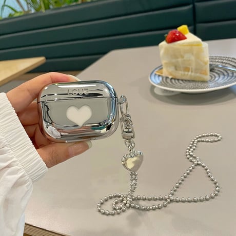 LOVEハート airpodsケース 第3世代  シルバー エアポッズプロカバー  チェーン付き   可愛い 艶あり ファッション  M1460
