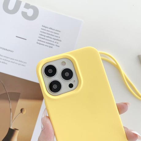 肩掛けストラップ付 iphone14pro/14Plusケース シンプル シリコンアイフォン13mini/12カバー 頑丈 お揃い 男女向け[M2135]