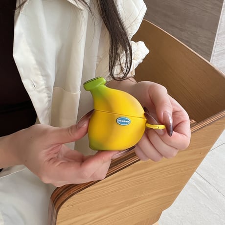 バナナ AirpodsPro3ケース 美味しそう Airpods4/3カバー AirpodsPro第2/1世代 カラビナ付き ギフトにおすすめ[M6357]
