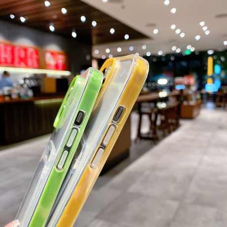 ICカード入れ iphone14pro/15proケース  カラー枠 頑丈iphone13/12/11proカバー   シンプル  お揃い 使いやすい 定番[[M2663]