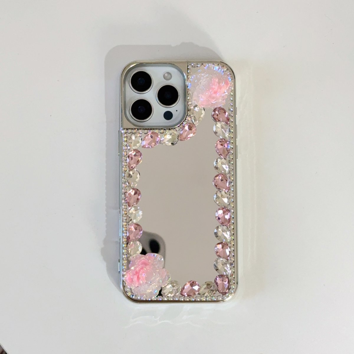 Iphone15】鏡面 ダイヤモンド模様 スパークルカラフルケース iPhone15