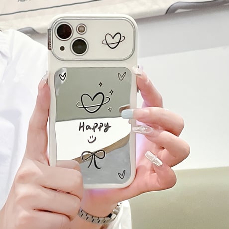 韓国風 鏡付iPhone15/15プロカバー Lucky/Happy iPhone14pro/13/12ケース お揃い 便利 [M4364]