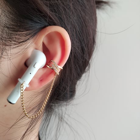 お洒落 AirPods用イヤークリップ 落下紛失防止 シック 可愛い イヤホンストラップ  ホルダー キラキラ  ゴールド 人気 2点[M5863]