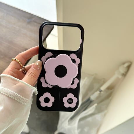 パープル花柄 iPhone17/17Proケース マグネット式グリップ付 iPhone16Pro/15promaxケース 可愛い便利 甘めコーデ [M6425]