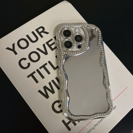 ジュエリー鏡付 iPhone16/16proケース うねうね アイフォン15pro/14/13proケース 大人可愛い 女子力UP メッキ[M5148]