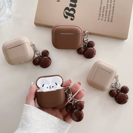 ベージュ/ブラウン Airpods4ケース 可愛いホルダー付 Airpodspro2カバー Airpods3/2 充電口カバー付 指紋防止 シリコン [M5283]