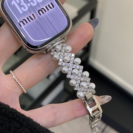ダイヤ/パール AppleWatchバンド 高級感高品質 AppleWatchベルト Ultra3/2/1 Series 11/10/9/8 SE3/2 高品質 エレガント 美しい[M5791]