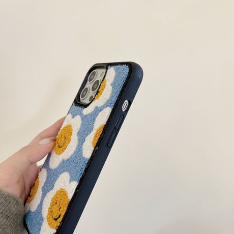 笑顔の花 iphone16/15/14proケース 刺繍入り可愛い iphone13/12/11カバー   綺麗 秋冬アイテム ガールズ向け 頑丈 M1078