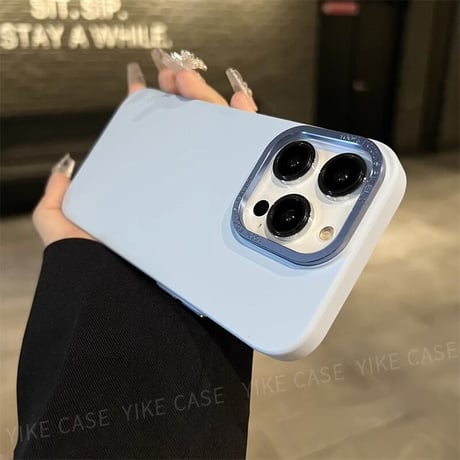 指紋防止 iphone15/15proケース  高級感 iphone14/13/12Proカバー  金属製カメラフレーム薄型 耐衝撃 [M3559]