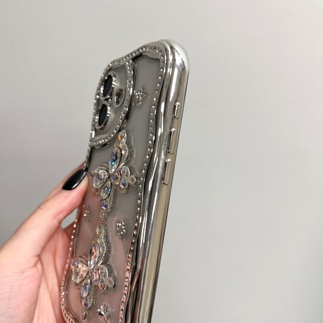 ダイヤ蝶 iPhone16pro/16カバー ジュエリーライン iPhone15pro/14/13promaxケース 上品 大人可愛い うねうね [M5364]